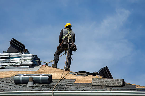 Professional Gutter Installation technician working in Channelview, TX